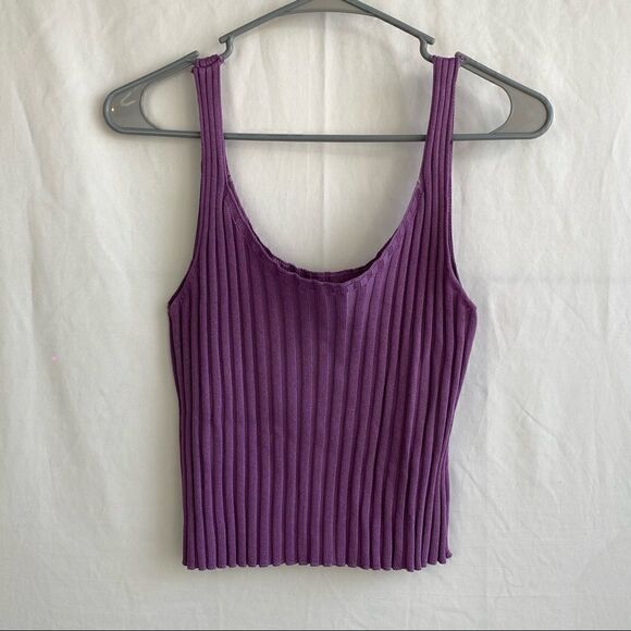 Juniors crop tank top  - Picture 1 of 4